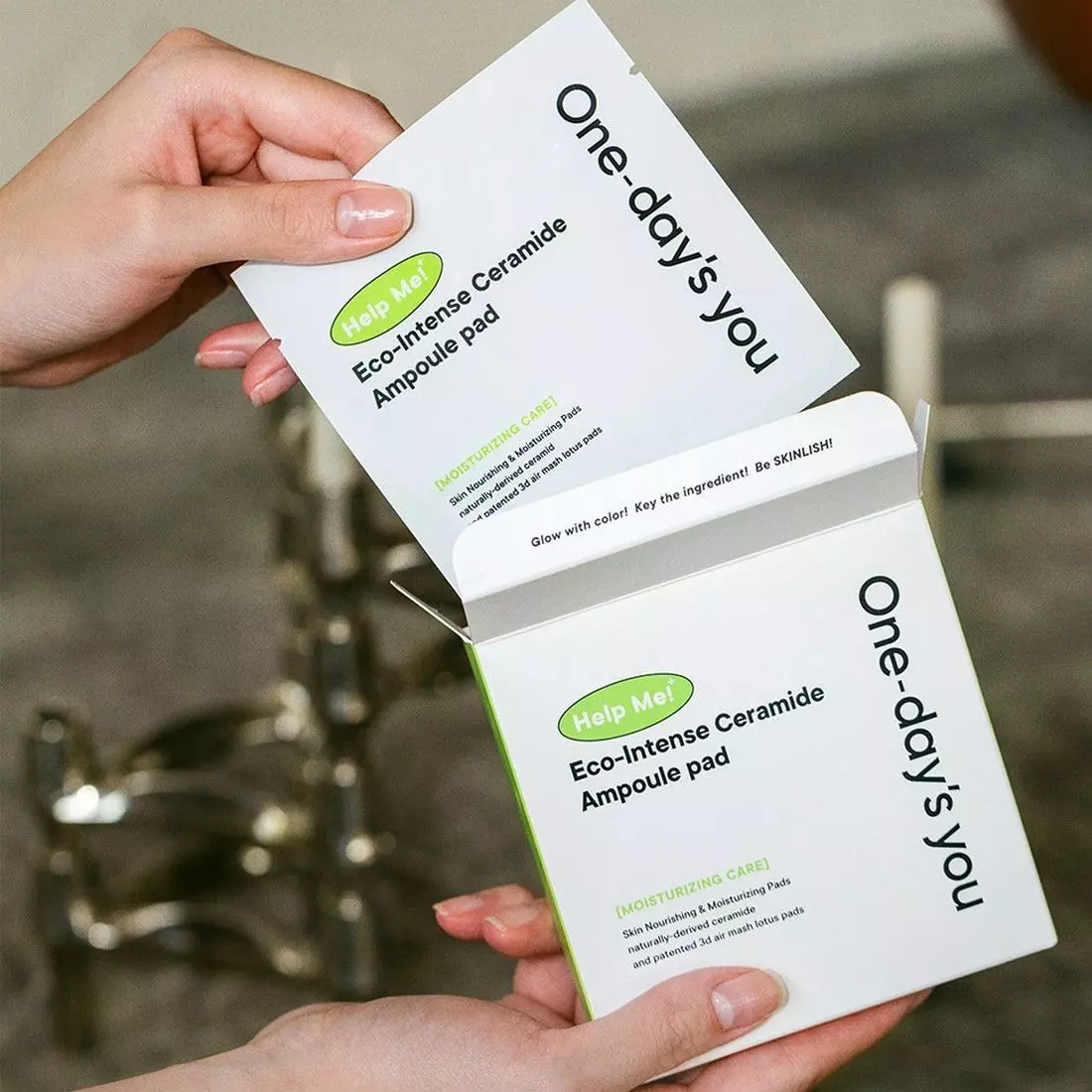 Тонер-пэды с керамидами One-day's you Help Me Eco-Intense Ceramide Ampoule Pad